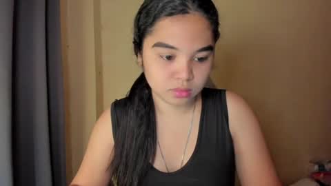 0wwlo0k online show from August 1, 6:37 am