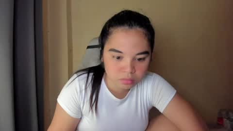 0wwlo0k online show from July 13, 8:18 am