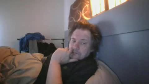 666eldiablo666 online show from May 16, 6:32 am