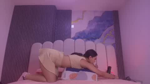  abby rouss online show from May 13, 3:05 am