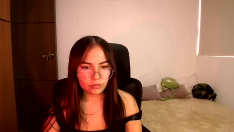 abby 3 online show from July 2, 4:12 pm