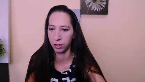 _astraia_ online show from July 14, 6:18 am