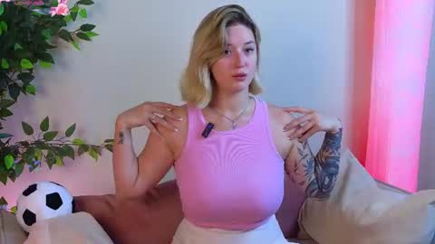 Jess online show from July 24, 3:47 am