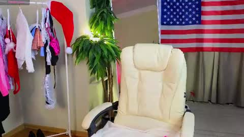Jess online show from July 2, 3:55 am
