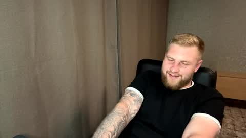 My name is Daniel baby online show from June 5, 8:03 pm
