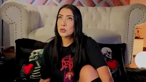 kelly online show from July 10, 1:16 pm