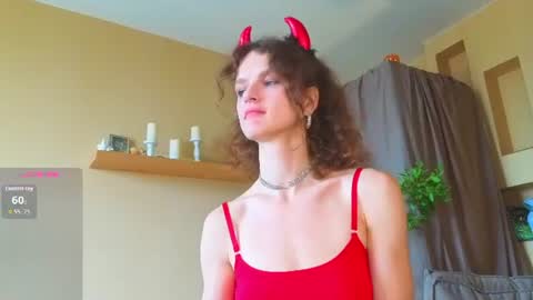 Sophia online show from June 12, 4:33 am