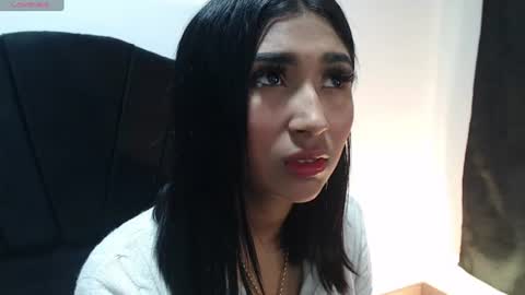 Mia.  online show from August 1, 12:40 pm
