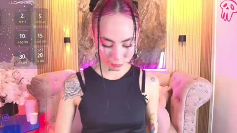 Sabrina online show from May 5, 8:47 pm