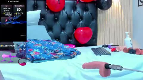 Veronica  online show from May 8, 6:19 am