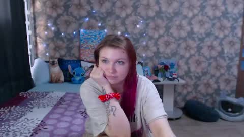 Alice online show from May 28, 1:03 am