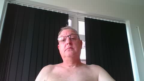 Aaron online show from May 31, 12:15 pm
