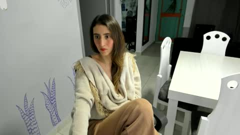 sara online show from June 1, 6:37 am