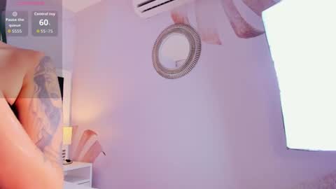 Adalyn Cute online show from August 6, 11:52 am