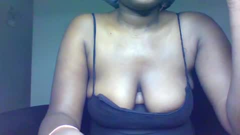 adore_booty online show from July 8, 7:12 am