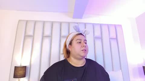 ANDREA PEREZ online show from June 18, 7:08 pm