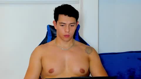Adrian del Mar online show from May 30, 11:03 pm