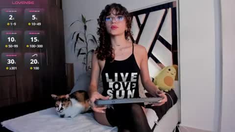 Aelin online show from July 9, 2:04 am