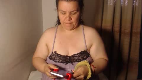      online show from May 6, 11:16 am