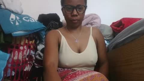 Aicha boobs online show from July 29, 7:19 am