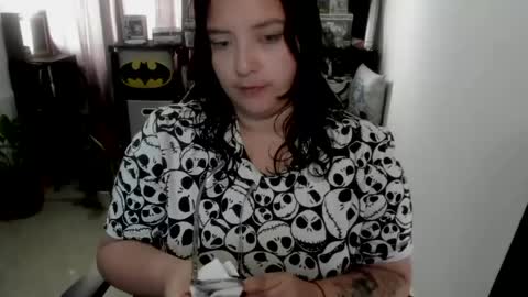 Catalina online show from May 8, 2:34 pm