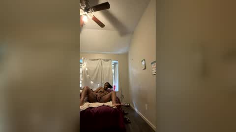 ajames792 online show from June 9, 2:28 pm