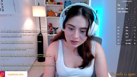 alesia_bianco online show from December 9, 8:33 pm