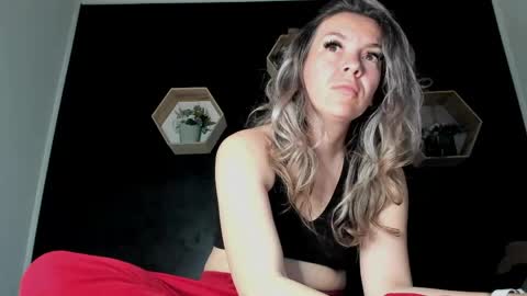 alesys69 online show from May 24, 9:32 pm