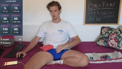 Alex83530 online show from August 9, 8:42 am