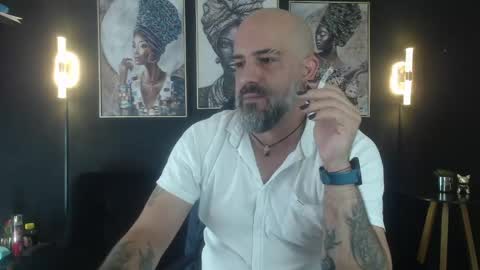 Alex Saints online show from May 17, 4:49 pm