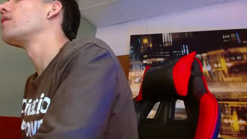 alexgiraldo__ online show from June 13, 2:55 am
