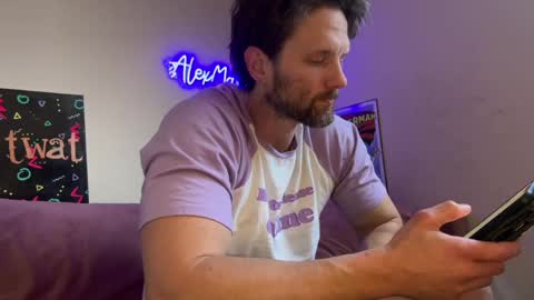 Alex Mann online show from May 31, 8:10 pm