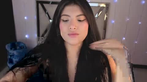 Carolina Join The Fan Club  online show from May 5, 12:06 am