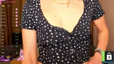 Alianna online show from May 20, 11:38 am