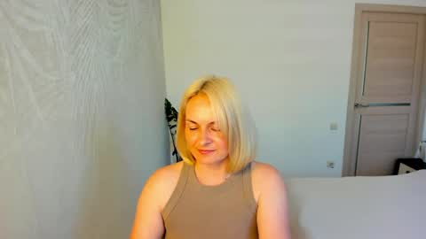 Alicee online show from June 8, 12:06 pm