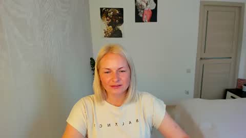 Alicee online show from August 5, 2:14 pm