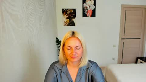 Alicee online show from July 29, 8:03 am