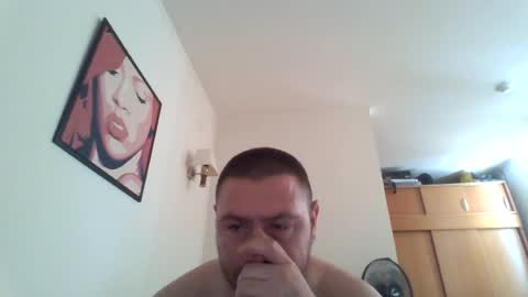 alien_alien online show from August 7, 9:07 am