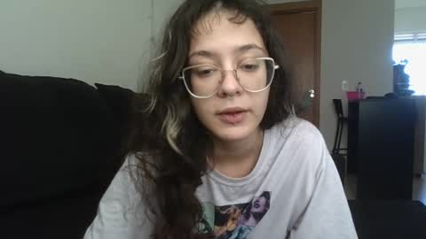 Aline online show from July 2, 3:06 pm