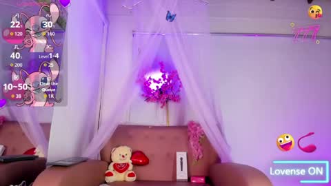 alise_mason online show from May 22, 7:37 am