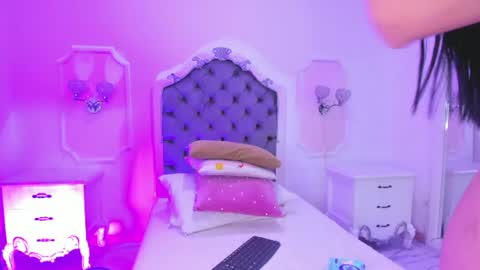 Alison online show from July 14, 7:08 pm