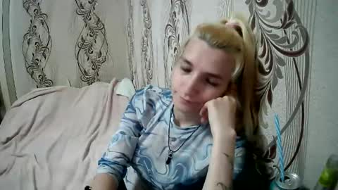 alissaclent online show from June 2, 8:38 am