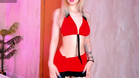alli_aster online show from May 13, 12:53 am