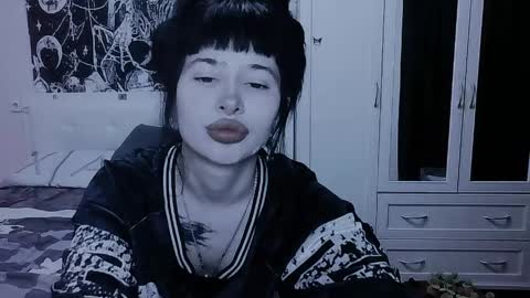 Alis online show from May 14, 5:22 pm