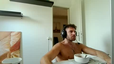 alphah_hunk online show from June 30, 10:47 am