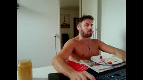 alphah_hunk online show from June 8, 2:51 pm