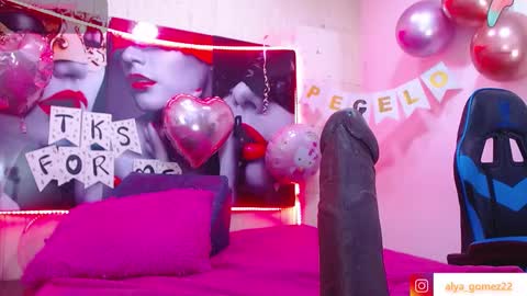   online show from February 19, 8:31 pm