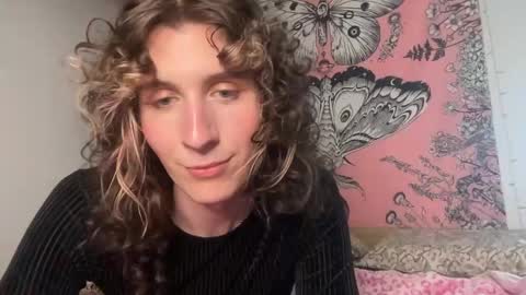 Alyssa online show from April 29, 10:25 pm