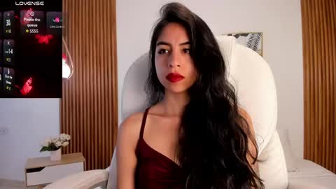 alyssabeauty_ online show from May 4, 9:21 pm