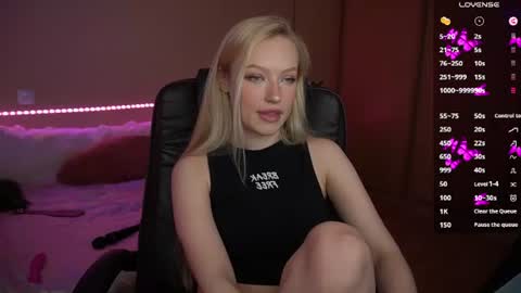 Amanda online show from June 14, 2:00 am